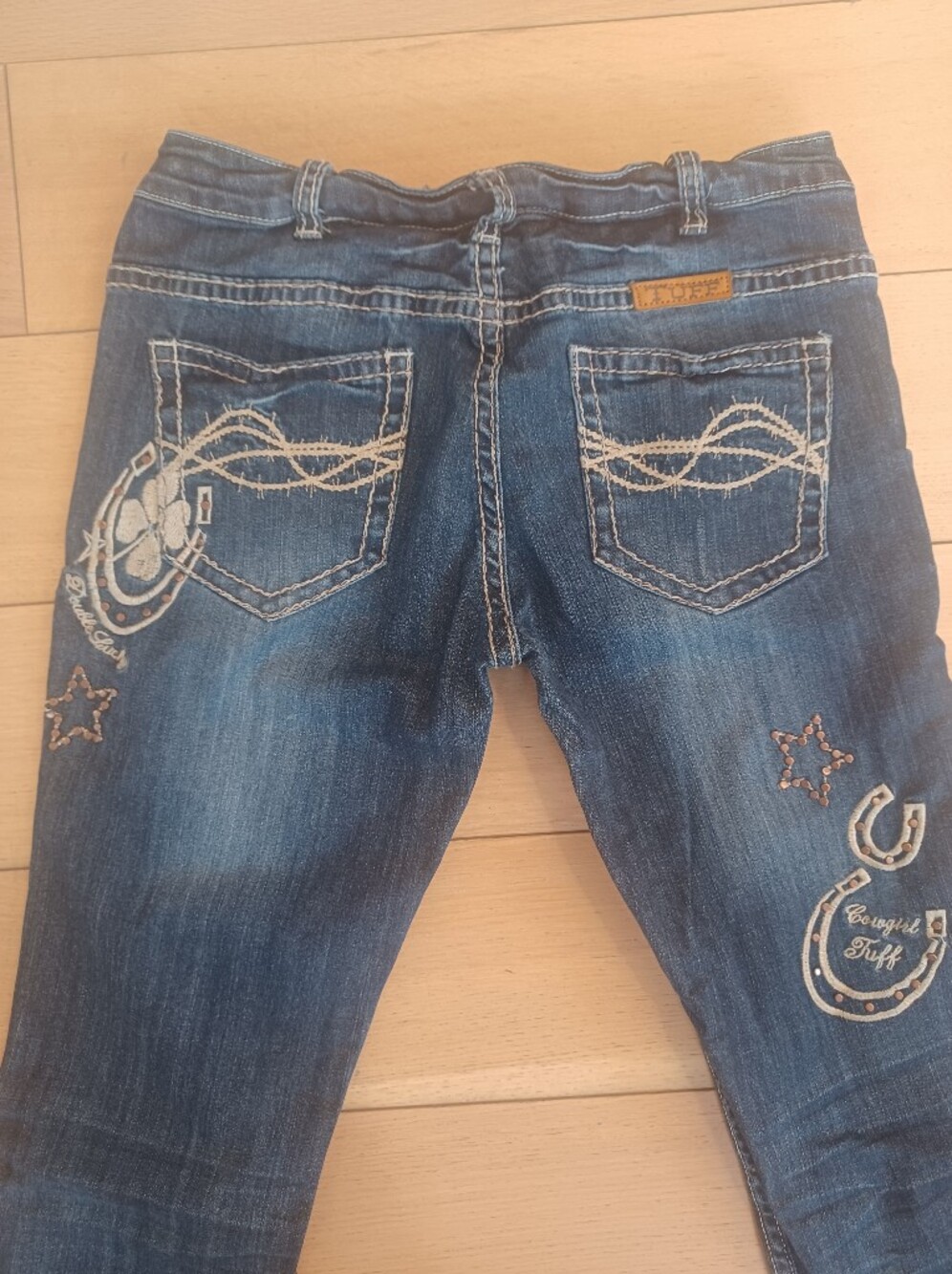 ☘️🐴🤎COWGIRL TUFF DOUBLE LUCKY UNBELIEVEABLE CREAM BOOTCUT JEANS 29x37